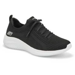 Skechers Women's Ultra Flex 3.0 Sneaker -Blac